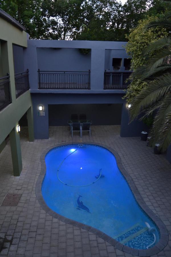 African Sands Guesthouse Load Shedding Free Bloemfontein Dış mekan fotoğraf