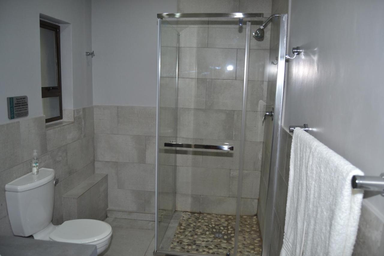 African Sands Guesthouse Load Shedding Free Bloemfontein Dış mekan fotoğraf