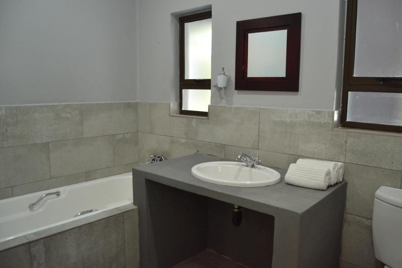 African Sands Guesthouse Load Shedding Free Bloemfontein Dış mekan fotoğraf
