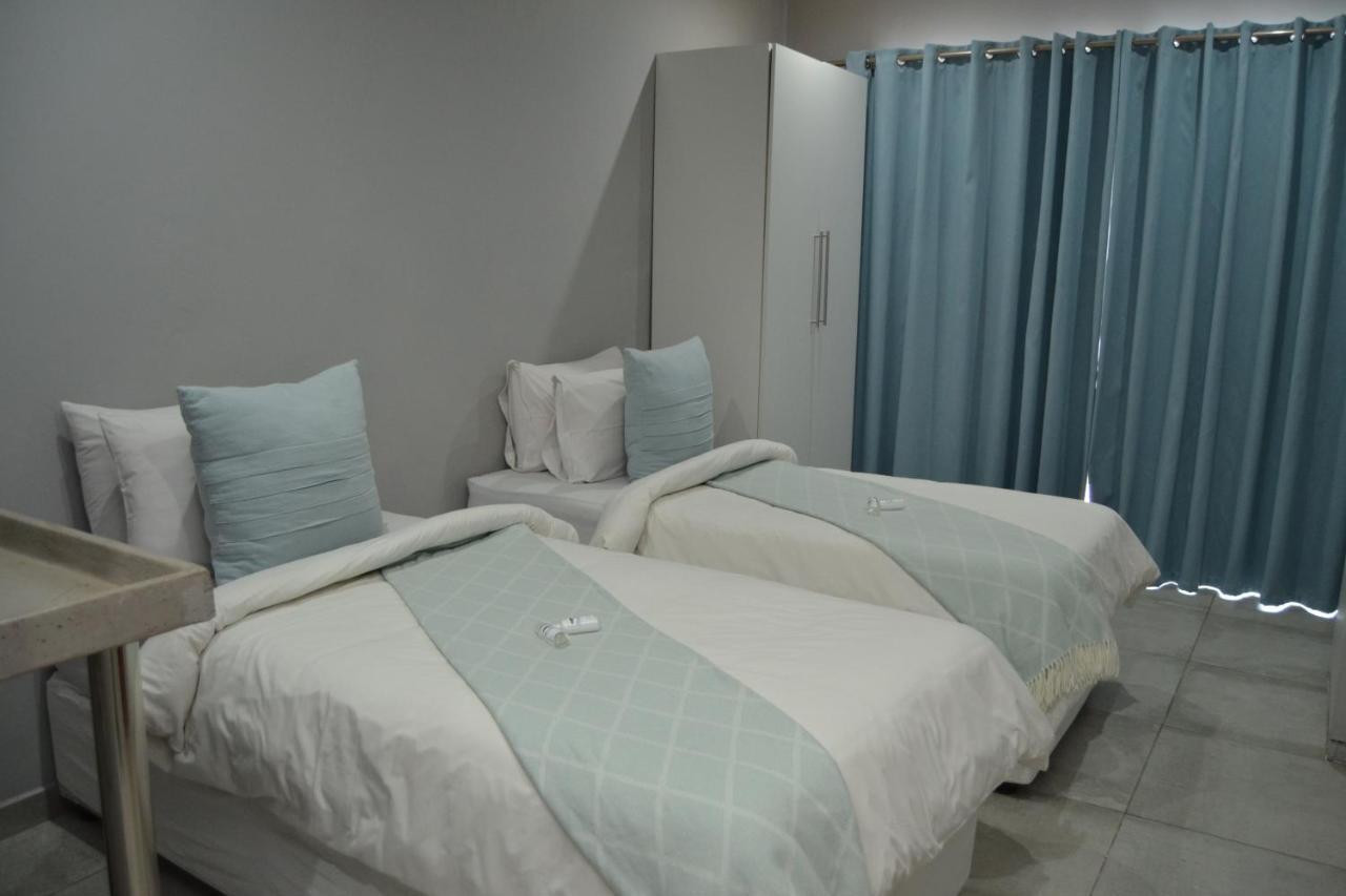 African Sands Guesthouse Load Shedding Free Bloemfontein Dış mekan fotoğraf